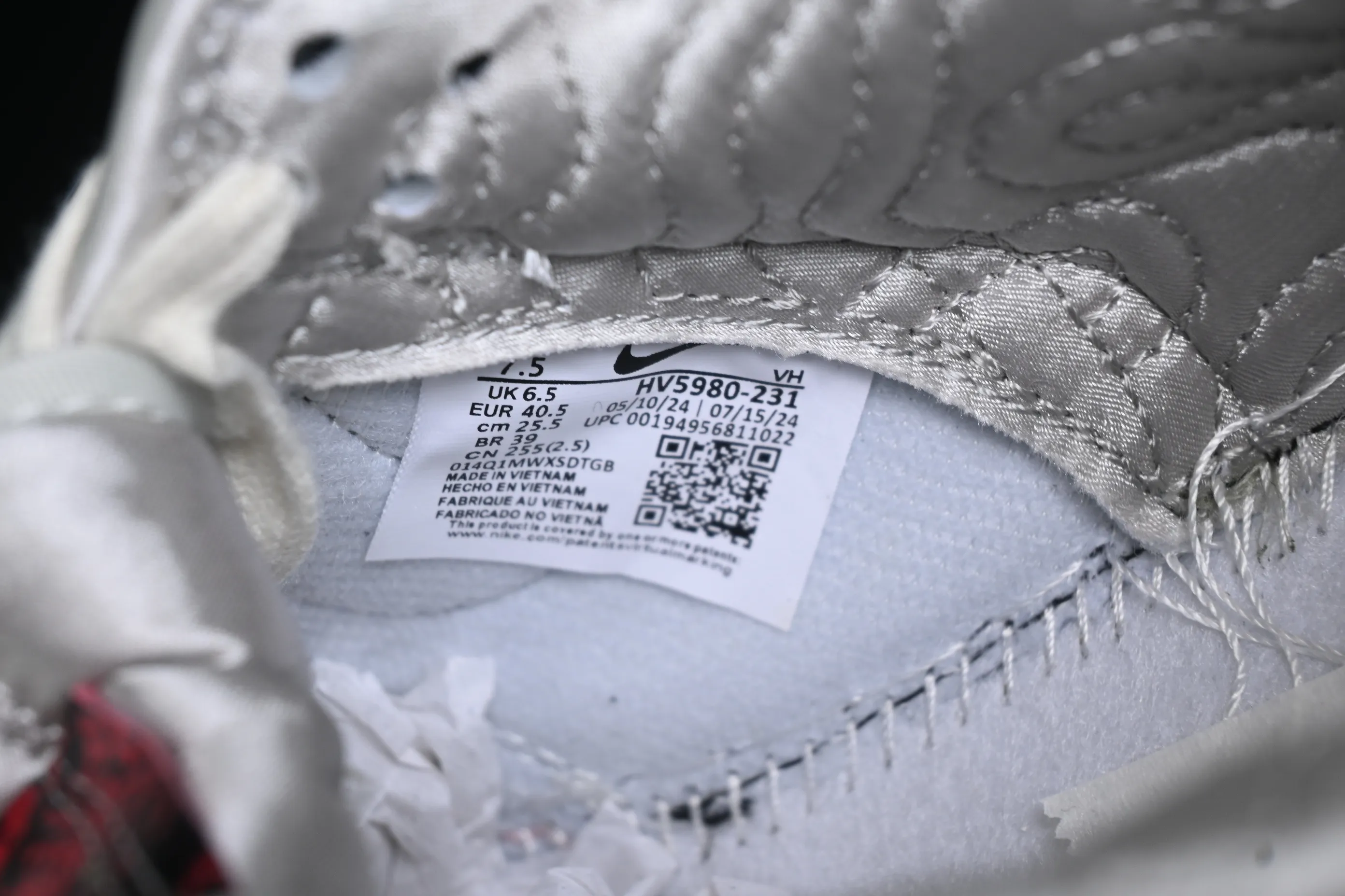 All Categories Nk SB Dunk Series Nk SB Dunk Low Low-top sneakers Nk Dunk Low "Year of the Snake" Year of the Snake Spring Festival limited low-top casual sneakers HV5980-231